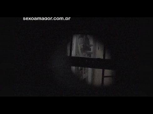 ❤️ Ξανθιά κοπέλα βιντεοσκοπήθηκε κρυφά από ηδονοβλεψία της γειτονιάς κρυμμένο πίσω από κούφια τούβλα ☑ Πόρνο ️
